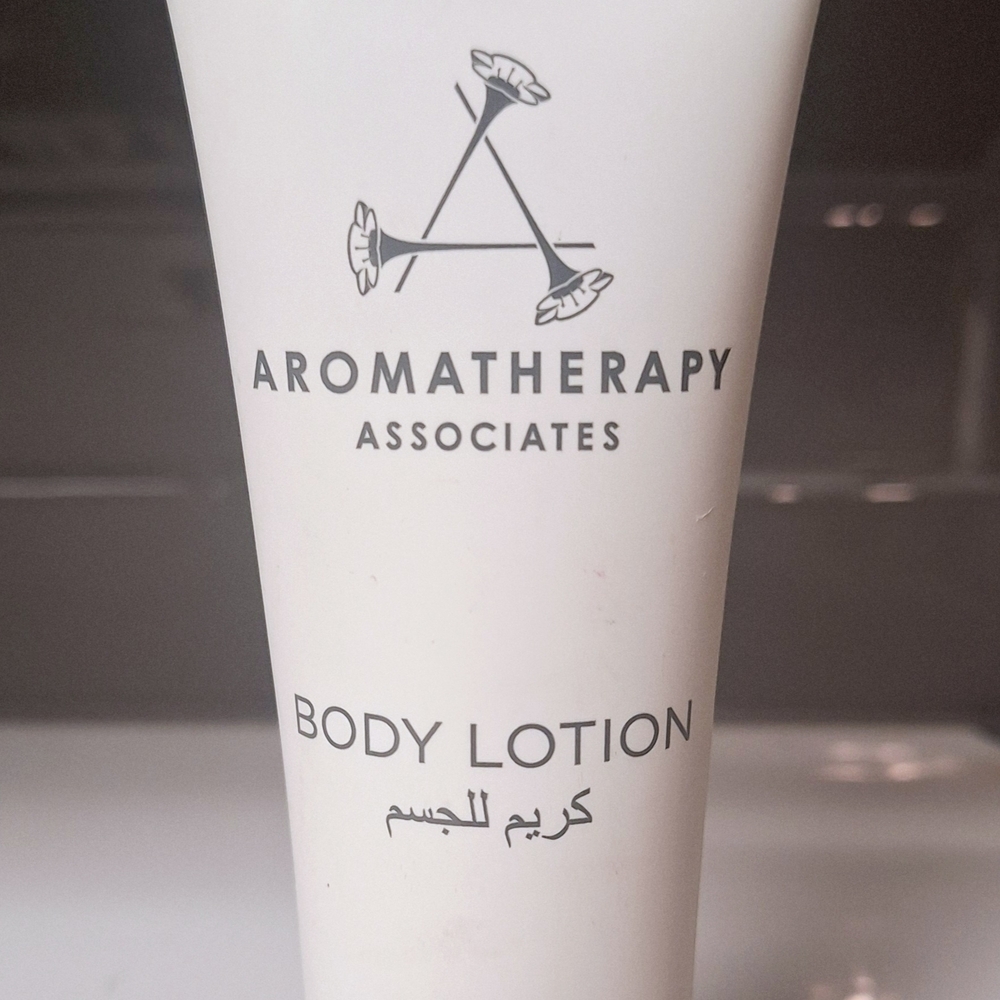 Aromatherapy Associates Lavender& Ylang Ylang Body Lotion 2.7 Oz